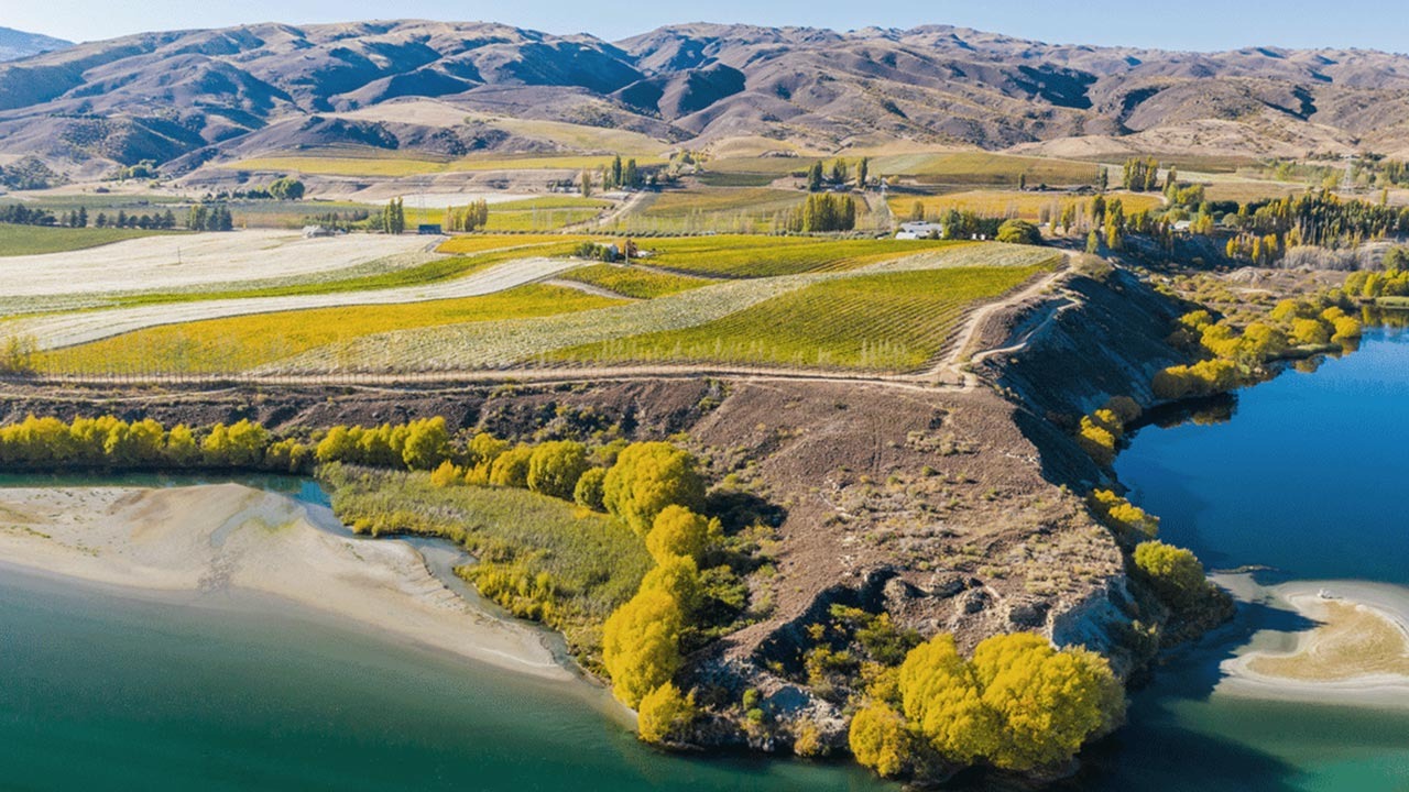 must credit tourism central otago will nelson lores