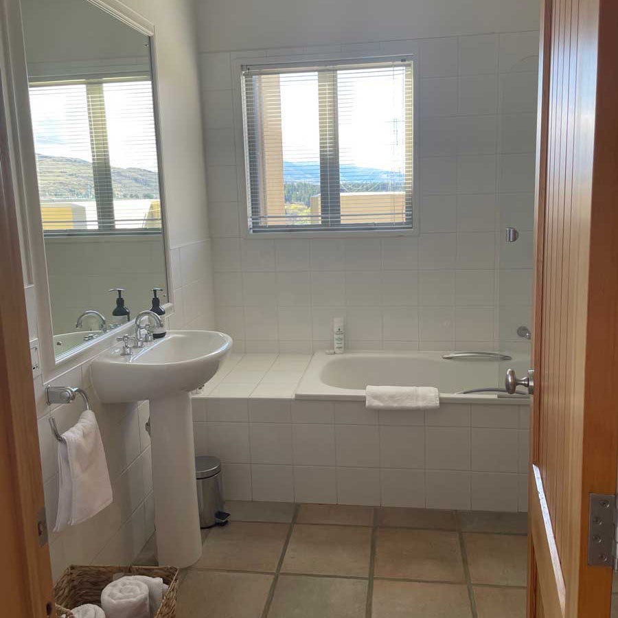 Carrick Winery & Restaurant, Bannockburn, Central Otago